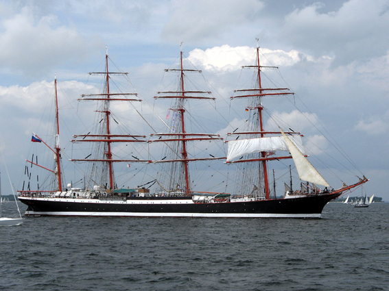 Krusenstern in Kieler Woche 2012